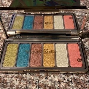Rare Beauty Eyeshadow Palette